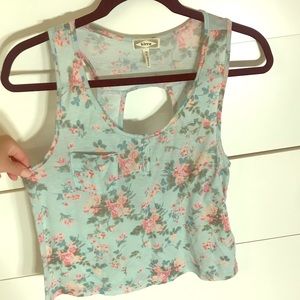 🌸Pac Sun Floral Top!🌸